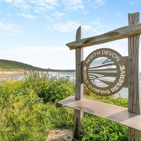 2 Middlecombe - Luxury Apartment At Byron Woolacombe, Only 4 Minute Walk To Woolacombe Beach! Kültér fotó